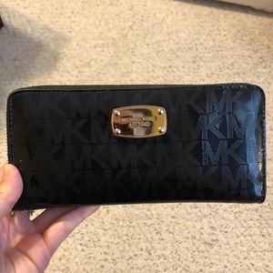Michael Kors black leather wallet